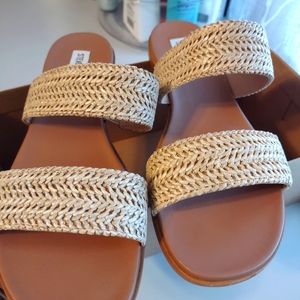 New natural raffia sandals by Steve Madden